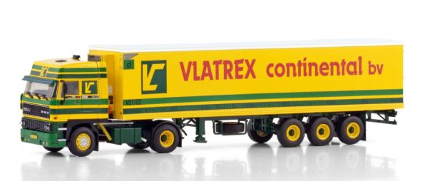 WSI01-4393 - DAF 3300 Space Cab 4x2 con semirimorchio frigorifero VLATREX a 3 assi - 1