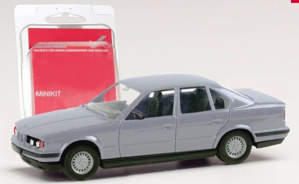 HER012201-007 - BMW serie 5 kit grigio - 1