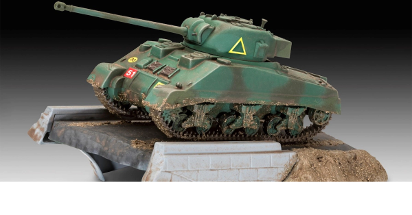 REV03299 - Set diorami - SHERMAN FIREFLY da assemblare e dipingere - 1
