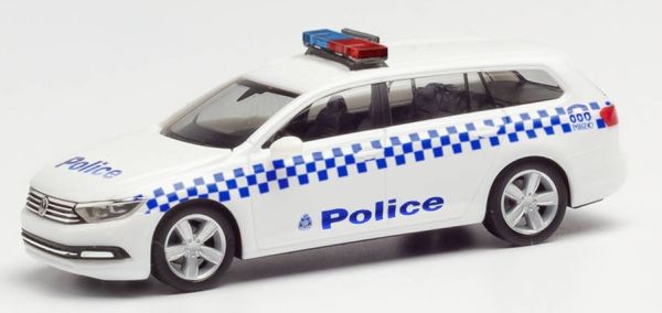 HER095815 - VOLKSWAGEN Passat variante Victoria Police - 1
