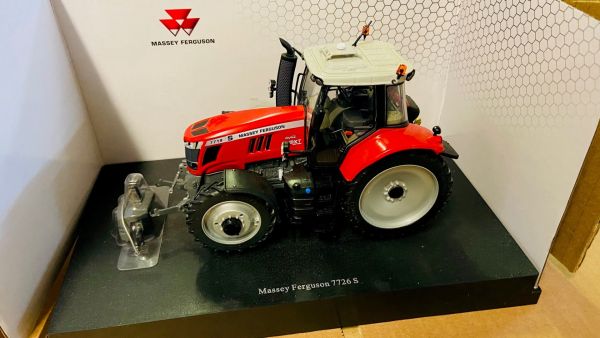 CW0160 - MASSEY FERGUSON 7719S ruote fini - 1