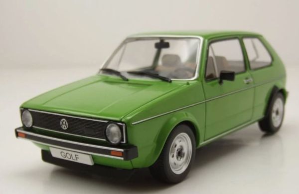 WBXWB124264 - Volkswagen Golf I verde del 1974 - 1