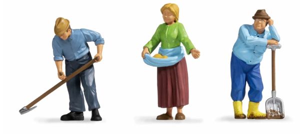 NOC17131 - agricoltori - 1