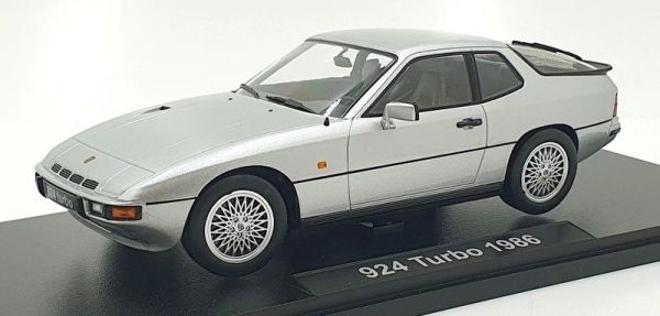 KKS180901 - Porsche 924 Turbo argento del 1986 - 1