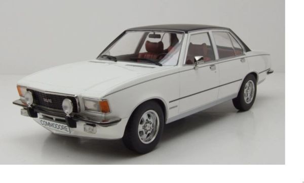 MOD18564 - Opel Commodore B bianca del 1972 - 1