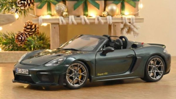 NOREV187272 - PORSCHE 718 Spyder RS ​​Weissach Pack 2023 Verde foresta metallizzato - 1