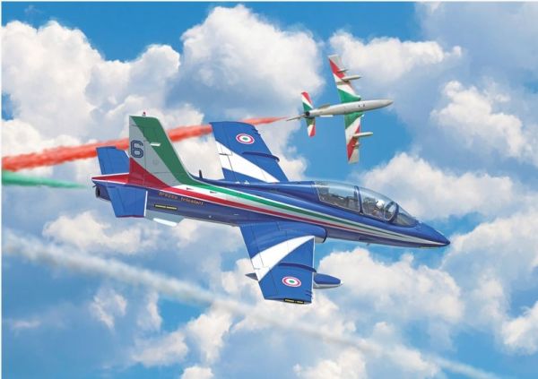 ITA1418 - Aereo MB 339A PAN 2018 da montare e verniciare - 1