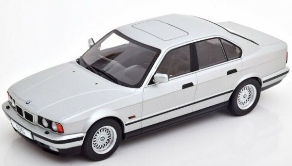 MOD18158 - BMW 5er E34 1992 grigio - 1