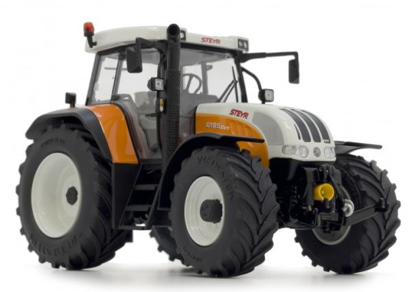 MAR2219 - Trattore comunale limitato a 333 esemplari - STEYR CVT 6195 - 1