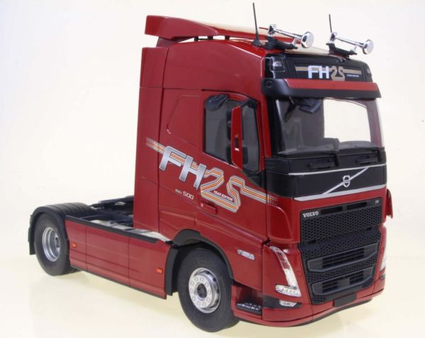 SOL2400104 - VOLVO FH Globetrotter XL - 25a edizione 2023 rosso - 1