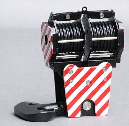 YCC208 - Gancio 380 Tonnellate 14 Pulegge Nere; rosse e bianche - 1