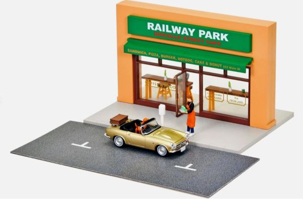 TOM335269 - Terrazza del caffè con Honda S800 dorata e accessori - 1