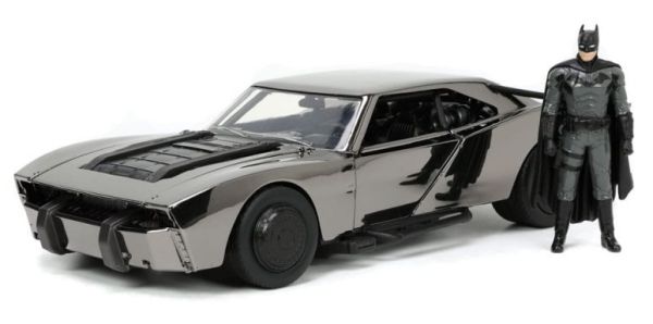 JAD33740 - Batmobile Nero cromato 2022 con la statuetta Batman - 1