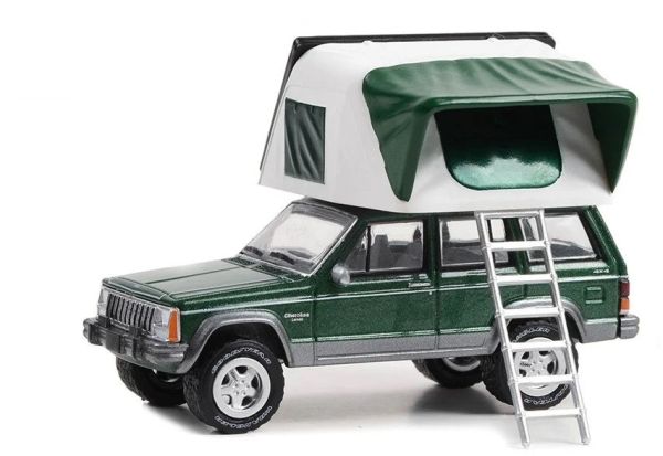 GREEN38050-E - JEEP Cherokee Laredo del 1992 in verde della serie THE GREAT OUTDOORS in blister - 1