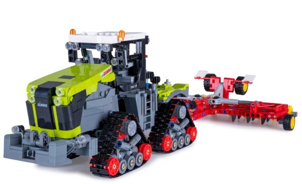 JAM402856 - CLAAS Xerion 5000 Trac TS con coltivatore - MATTONCINI - 1336 pezzi - 1