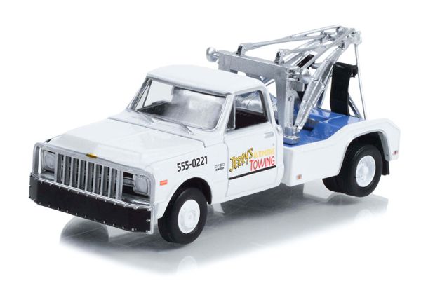 GREEN44965-B - CHEVROLET C-30 Dually Wrecker JERRYS Towing 1969 della serie FALL GUY in blister - 1