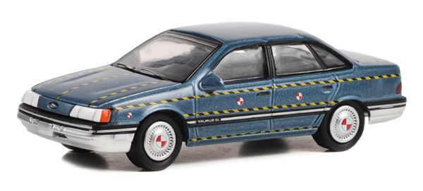 GREEN44980-A - 1986 FORD Taurus blu dal film TOMMY BOY in blister - 1