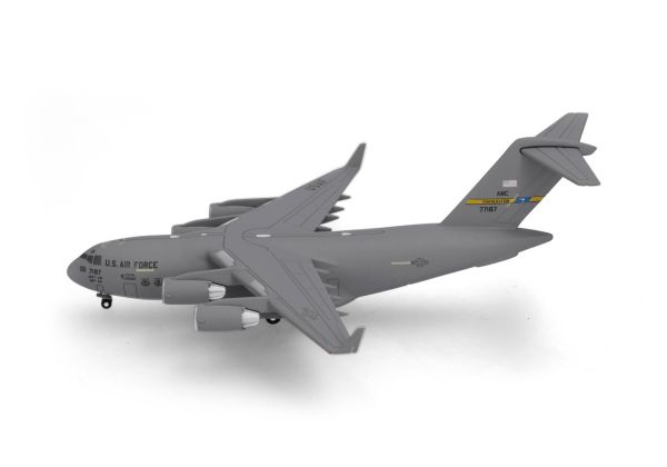 HER537964 - BOEING C-17A U.S. AF 437° Airlift Wing Spirit of the Candy Bomber - 1