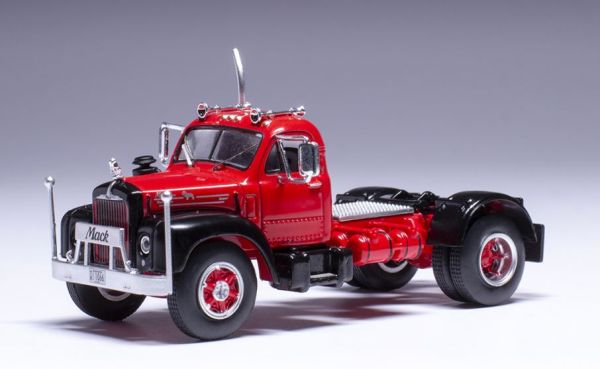 IXO64TR012A - MACK B 61 4x2 1953 Rosso e nero - 1