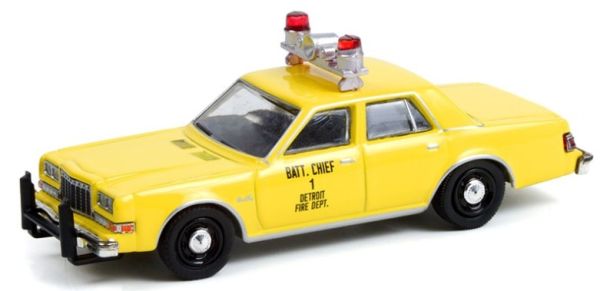 GREEN67020-C - PLYMOUTH Gran Fury 1982 Detroit Fire Department FIRE & RESCUE 5901 Blister Pack - 1