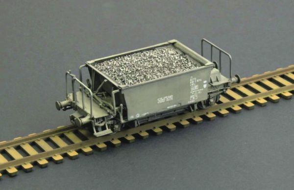 ITA8707 - Veicolo a tramoggia Vcff da montare e verniciare - 1