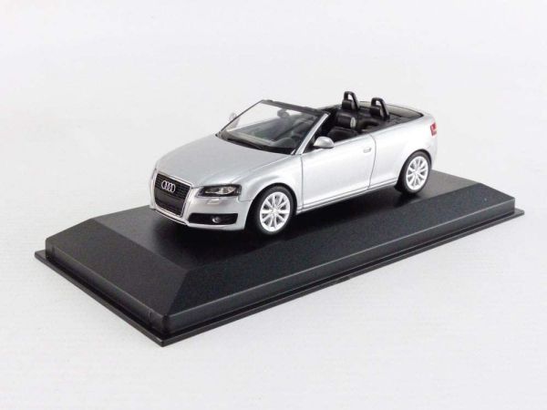 MXC940017130 - AUDI A3 Cabrio 2007 grigio - 1