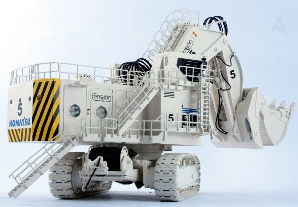 BYM25026/4 - KOMATSU PC8000-6 elettrico di CERREJON - 1