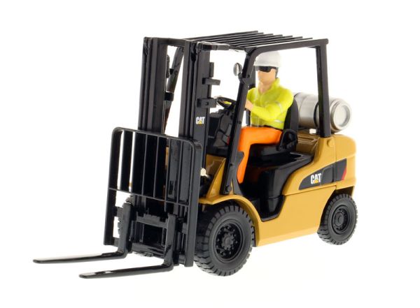DCM85223 - Carrello elevatore CATERPILLAR P5000 con conducente - 1