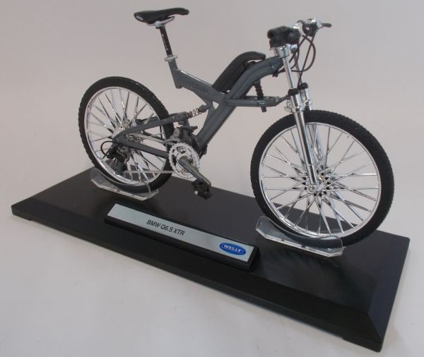 WEL62570PWC - Bicicletta da montagna BMW Q6.S XTR grigia - 1