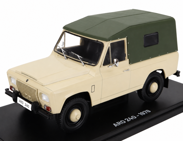 G1T51002 - ARO 240 (1972) – Beige e verde - 1