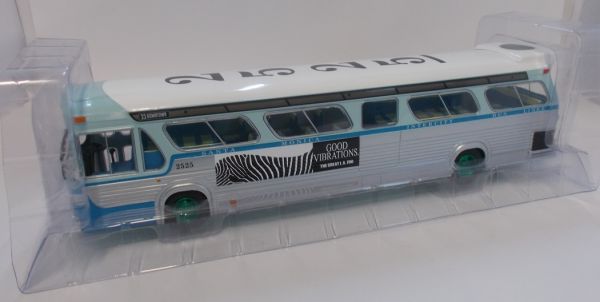 GREEN86544VERT - GENERAL MOTORS Autobus THD #2525 degli anni '60 dal film del 1994 Speed Green Metal Version ruote e telaio verdi - 1