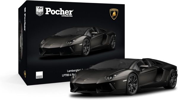 POCHK121F - LAMBORGHINI Aventador LP 700-4 Roadster Nero - Kit da 814 pezzi - 1