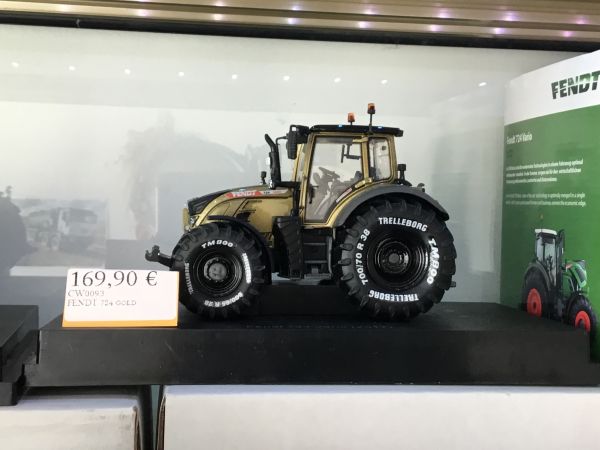 CW0093 - FENDT 724 oro - 1