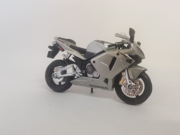 BUR51016ZI - HONDA CBR 600RR grigia - 1