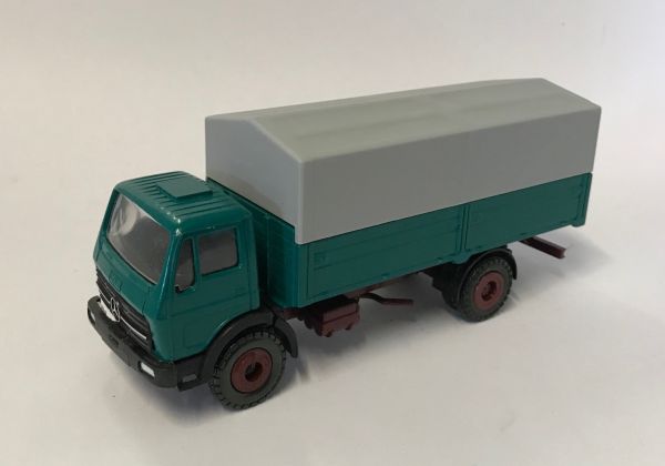 CON3032 - MERCEDEZ-BENZ 4x2 Van - 1