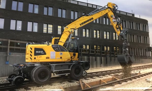 NZG1011 - Escavatore LIEBHERR A922 Rail - 1