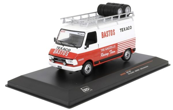 IXORAC292 - FIAT 242 assistenza La gazzella Racing Team Bastos - 1