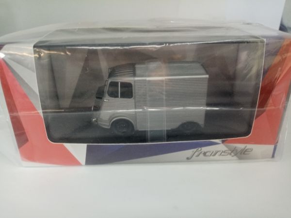FRANS0002 - CITROEN Tipo g 1948 grigia limitata a 450 esemplari - 1
