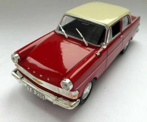 MAGLCOREKORDP2 - OPEL Rekord P2 2 berlina 2 porte 1961 rosso tetto bianco venduta in blister - 1