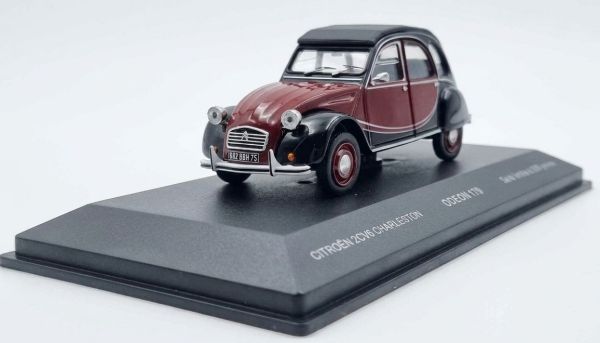 ODE179 - CITROEN 2CV Charleston 1981, nera e bordeaux - 1