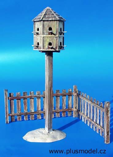 PLS015 - Colombaia di 17 cm e con 2 staccionate in miniatura 16 x 3 cm da assemblare e dipingere per diorama - 1