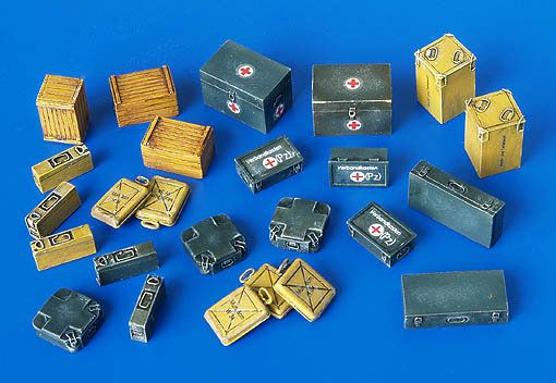 PLS4023 - Munizioni tedesche in miniatura e casse mediche per decalcomanie diorama verniciabili fornite - 1