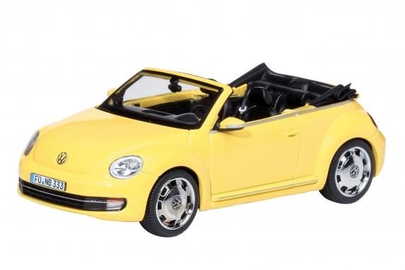 SCH7476 - VOLKSWAGEN Maggiolino cabriolet giallo - 1