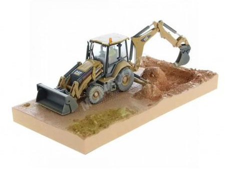 DCM85755 - Trattore CAT 420F2 versione sporca - 1