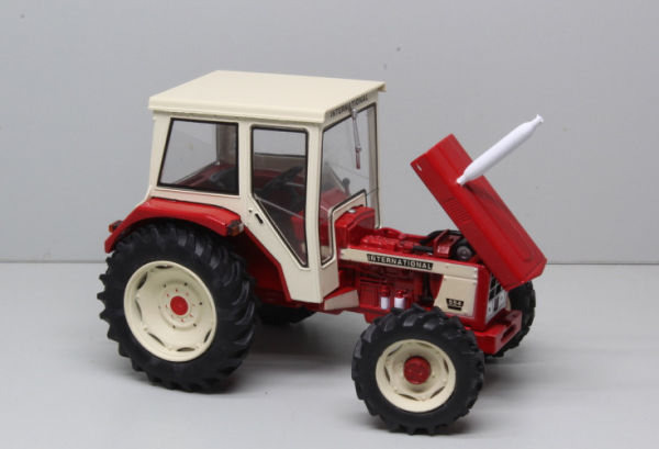 REP199 - INTERNATIONAL 554 4x4 Con cabina - 1