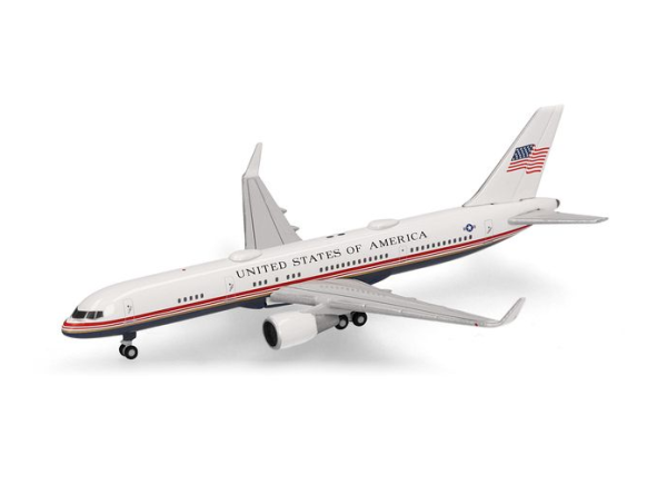 HER539548 - BOEING VC-32 U.S. Air Force Air Force Two 1° Squadrone di trasporto aereo - Joint Base Andrews - 99-0003 - 1