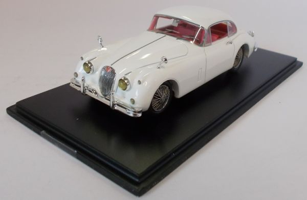 TWINT01.0523 - JAGUAR XK 150 1958 bianco - 1