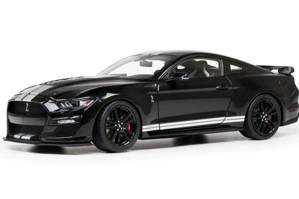 IXO-U18RDC002-FO - FORD Mustang Shelby GT500 2022 Nera con strisce bianche - 1