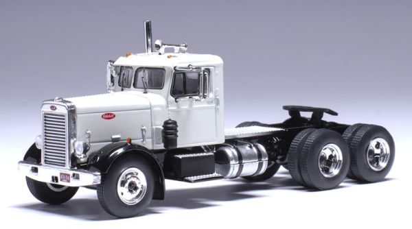 IXO-U64TR003 - PETERBILT 281 6x4 1955 Bianco con Parafanghi Neri - EDIZIONE USA - 1