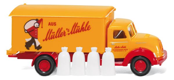 WIK054049 - MAGIRUS Sirius 4x2 scatola rigida - 1